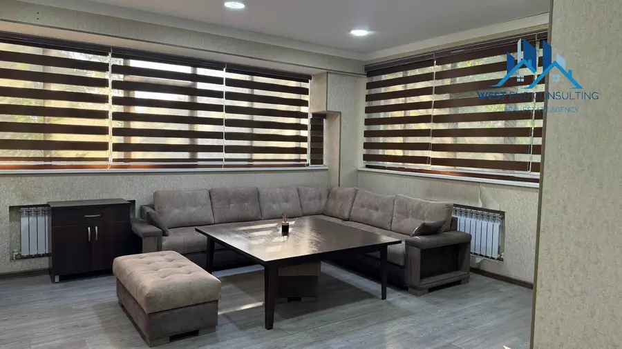 Ijaraga ofis − 300 m²