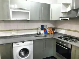 3 xonali kvartira − 78 m², 3/4 qavat