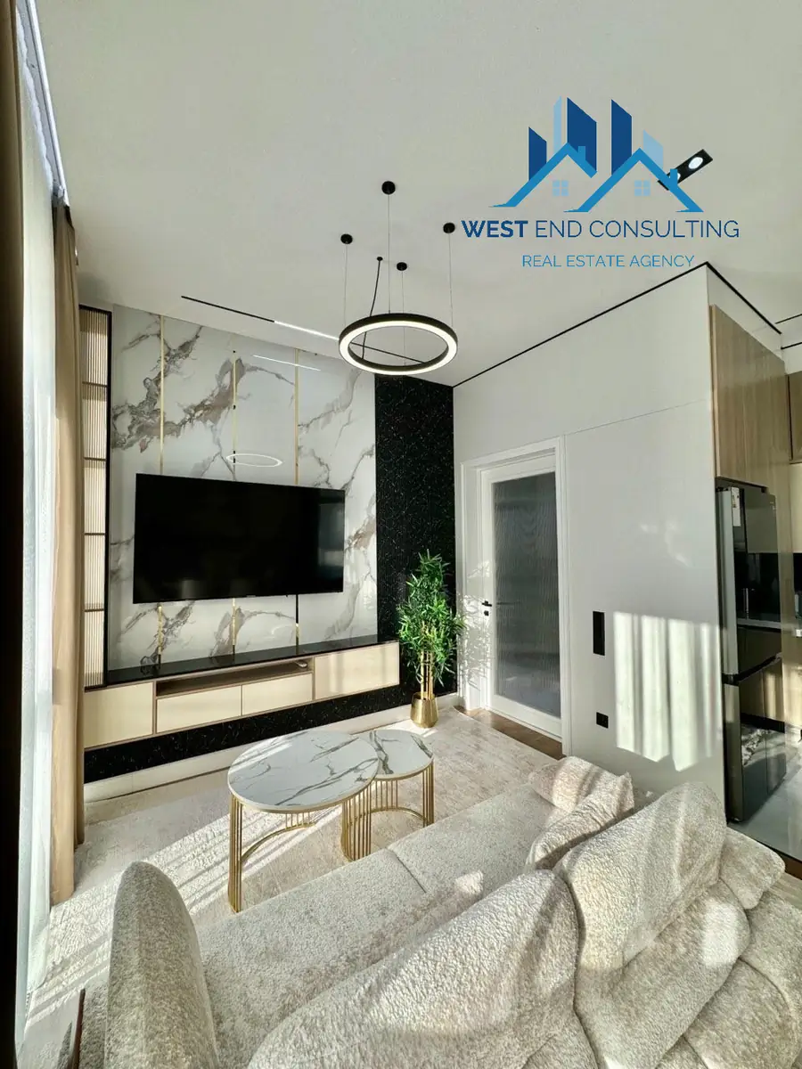 Ijaraga 4 xonali kvartira − 230 m²