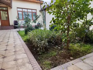 Ijaraga 1 qavatli uy − 150 m²