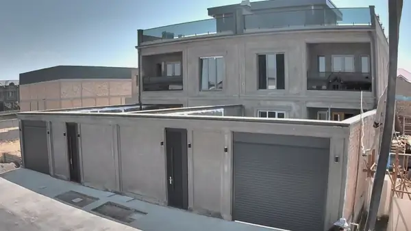 4 qavatli uy − 512 m², 2.5 sot.
