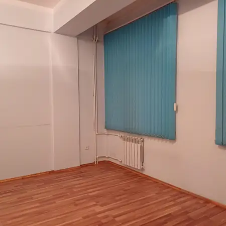 4-комнатная квартира − 129 м², 1/7 этаж