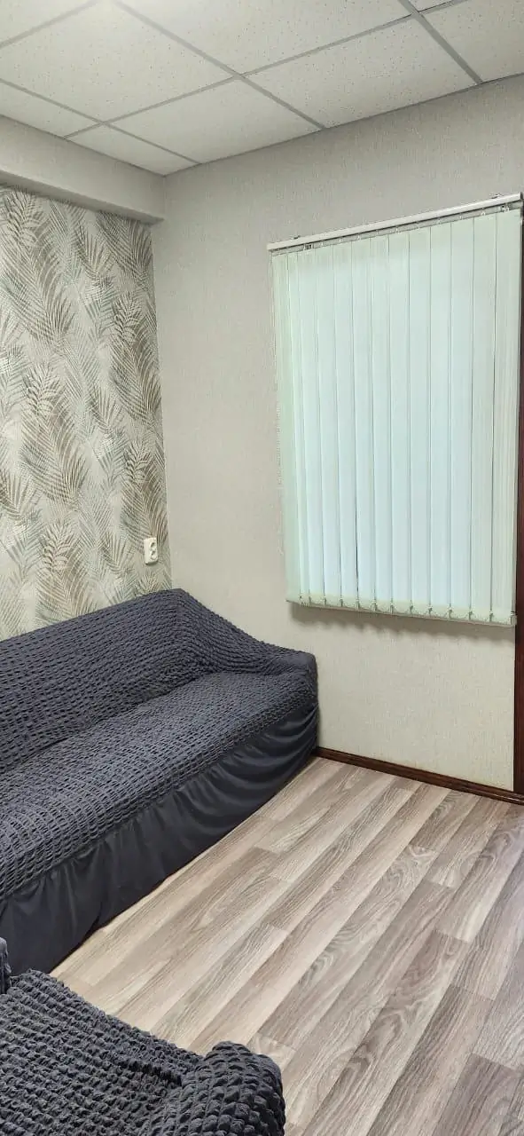 Сдается 3-комнатная квартира − 77 м²