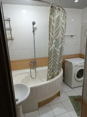 Ijaraga 1 xonali kvartira − 42 m²