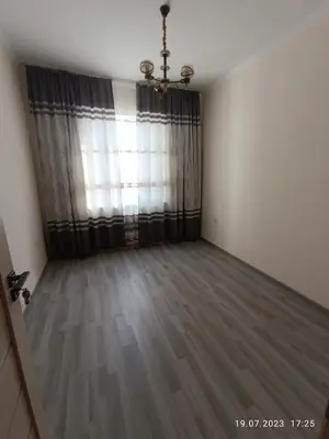 Ijaraga 3 xonali kvartira − 72 m²