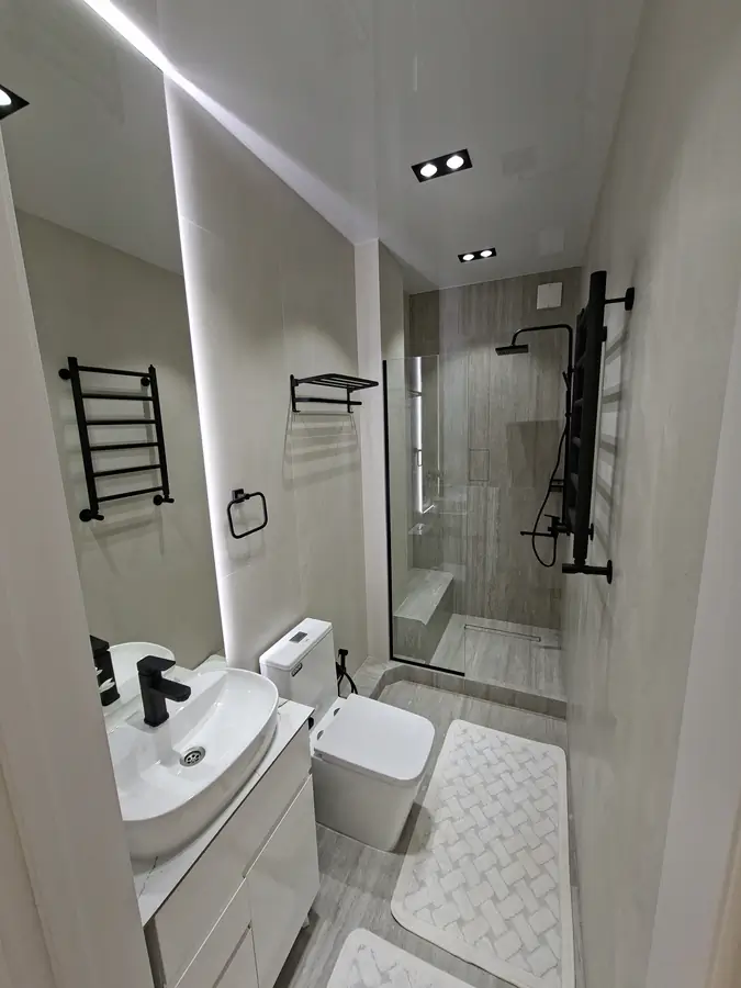 Продается 4-комнатная квартира − 110 м²