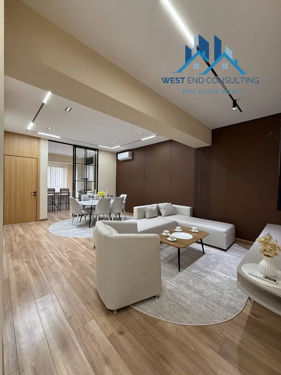 Продается 3-комнатная квартира − 70 м²