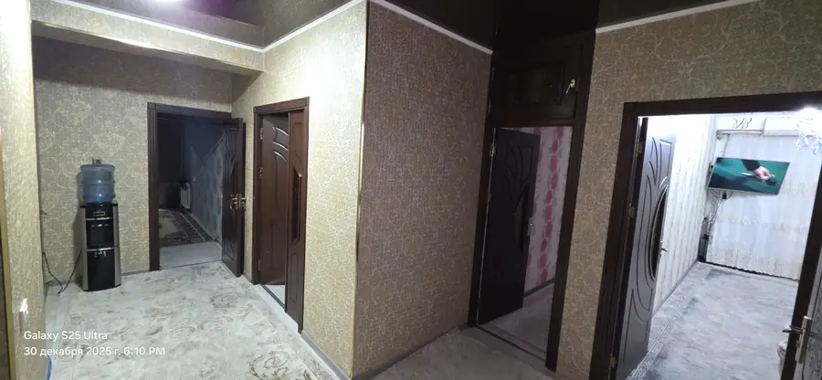 Более 5-комнатная квартира − 103 м², 1/12 этаж