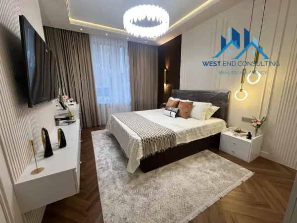 3 xonali kvartira sotiladi − 72 m²