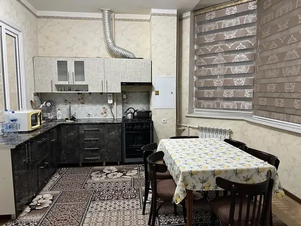 3 xonali kvartira − 92 m², 2/8 qavat