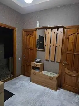 4 xonali kvartira − 80 m², 3/4 qavat
