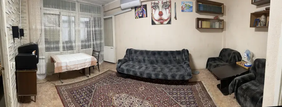 Продается 2-комнатная квартира − 57 м²