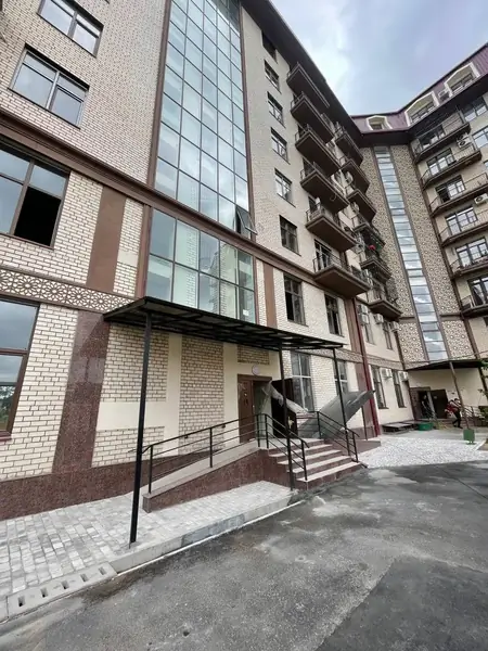 2-комнатная квартира − 72 м², 8/9 этаж