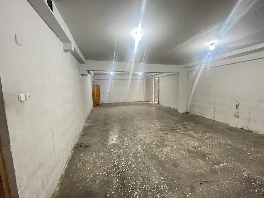 Ijaraga ombor − 1007 m²