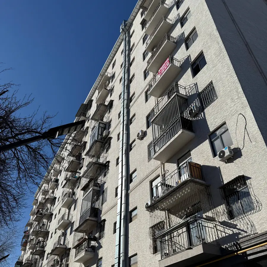 Продается 3-комнатная квартира − 103.1 м²