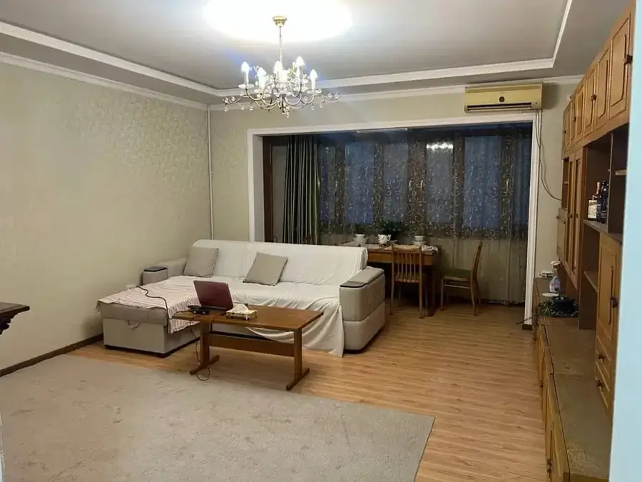 Ijaraga 3 xonali kvartira − 75 m²