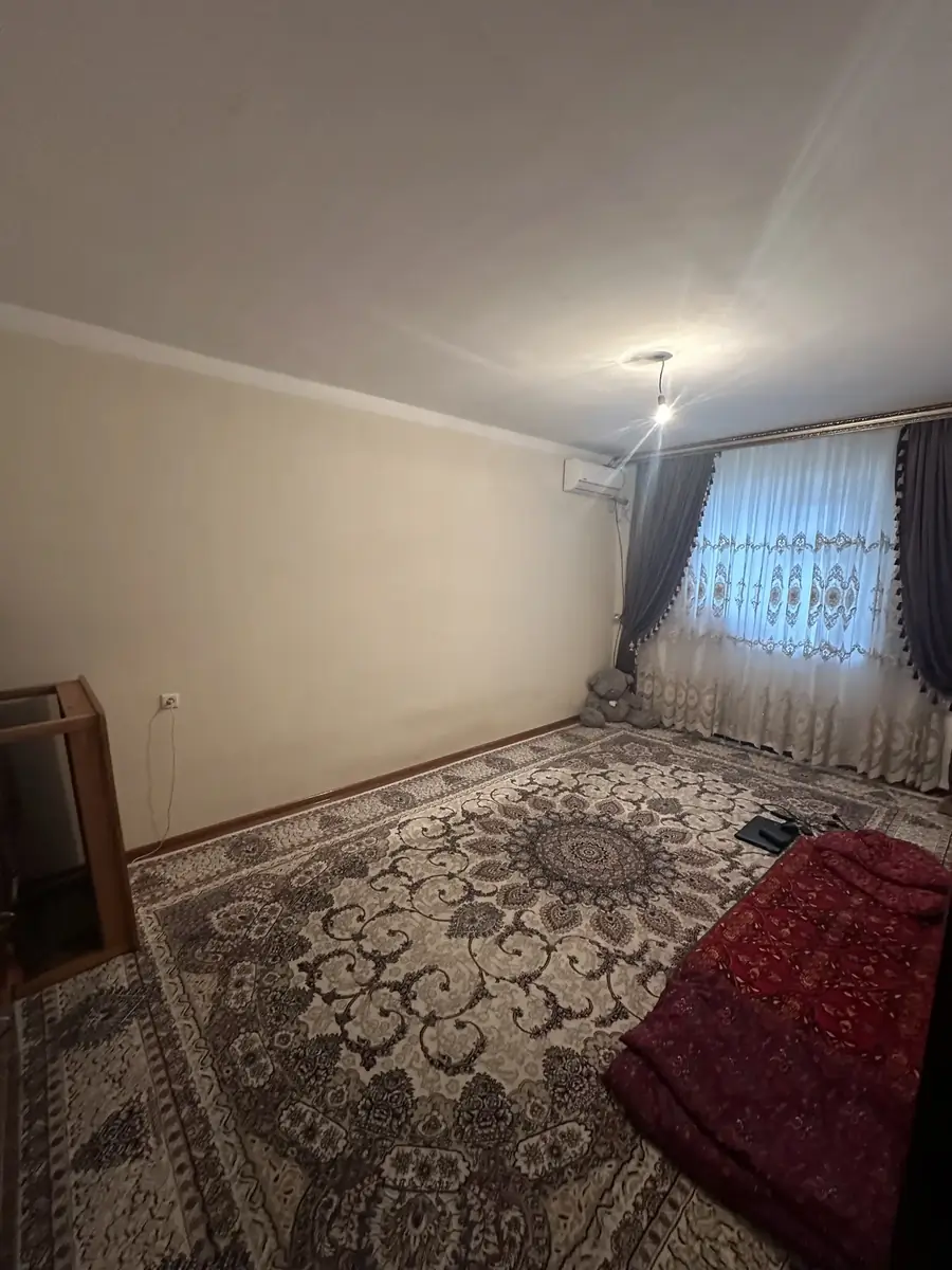 Продается 2-комнатная квартира − 54 м²