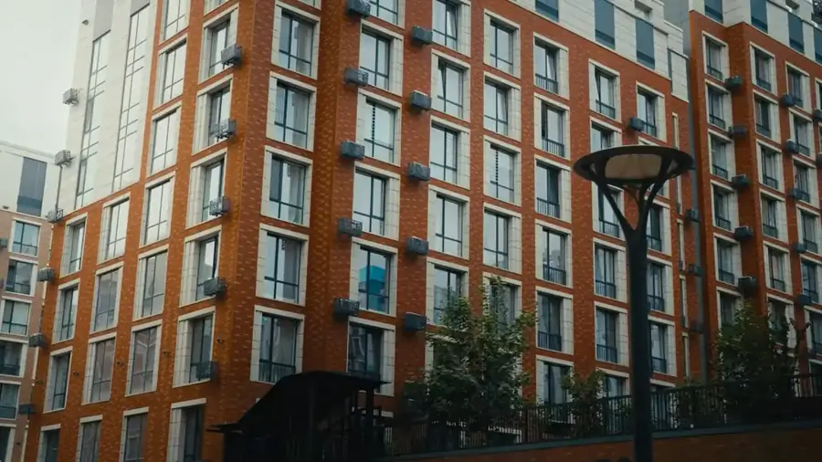 1 xonali kvartira sotiladi − 33.4 m²
