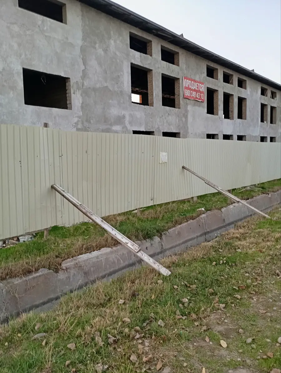 Savdo-sotiq maydoni sotiladi − 1300 m²