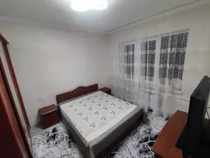 Сдается 3-комнатная квартира − 60 м²
