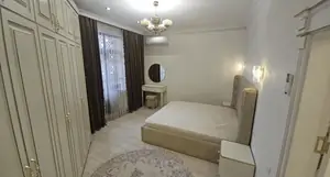 Ijaraga 2 xonali kvartira − 70 m²