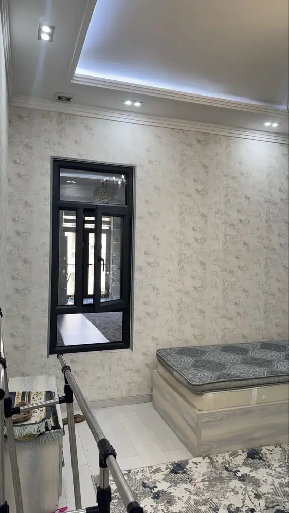 Сдается 3-комнатная квартира − 100 м²