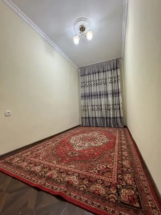 Ijaraga 4 xonali kvartira − 98 m²