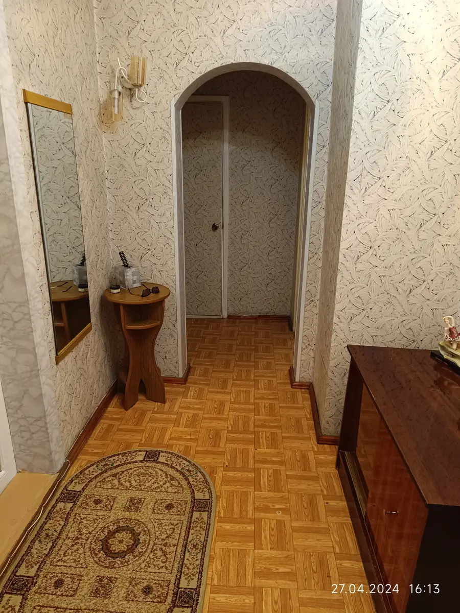 Продается 4-комнатная квартира − 126 м²