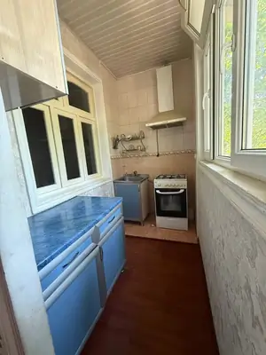 3-комнатная квартира − 65 м², 2/4 этаж