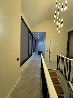 2 xonali kvartira sotiladi − 145 m²