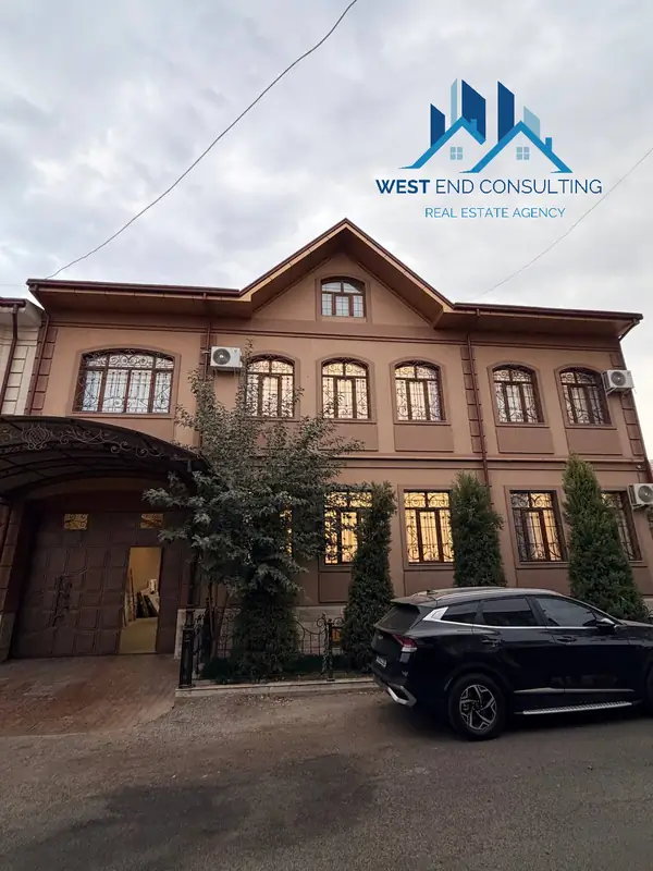 Ijaraga 2 qavatli uy − 500 m²