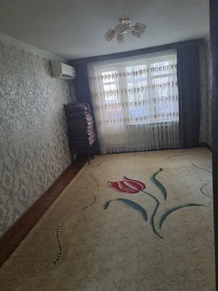 2-комнатная квартира − 50 м², 4/5 этаж