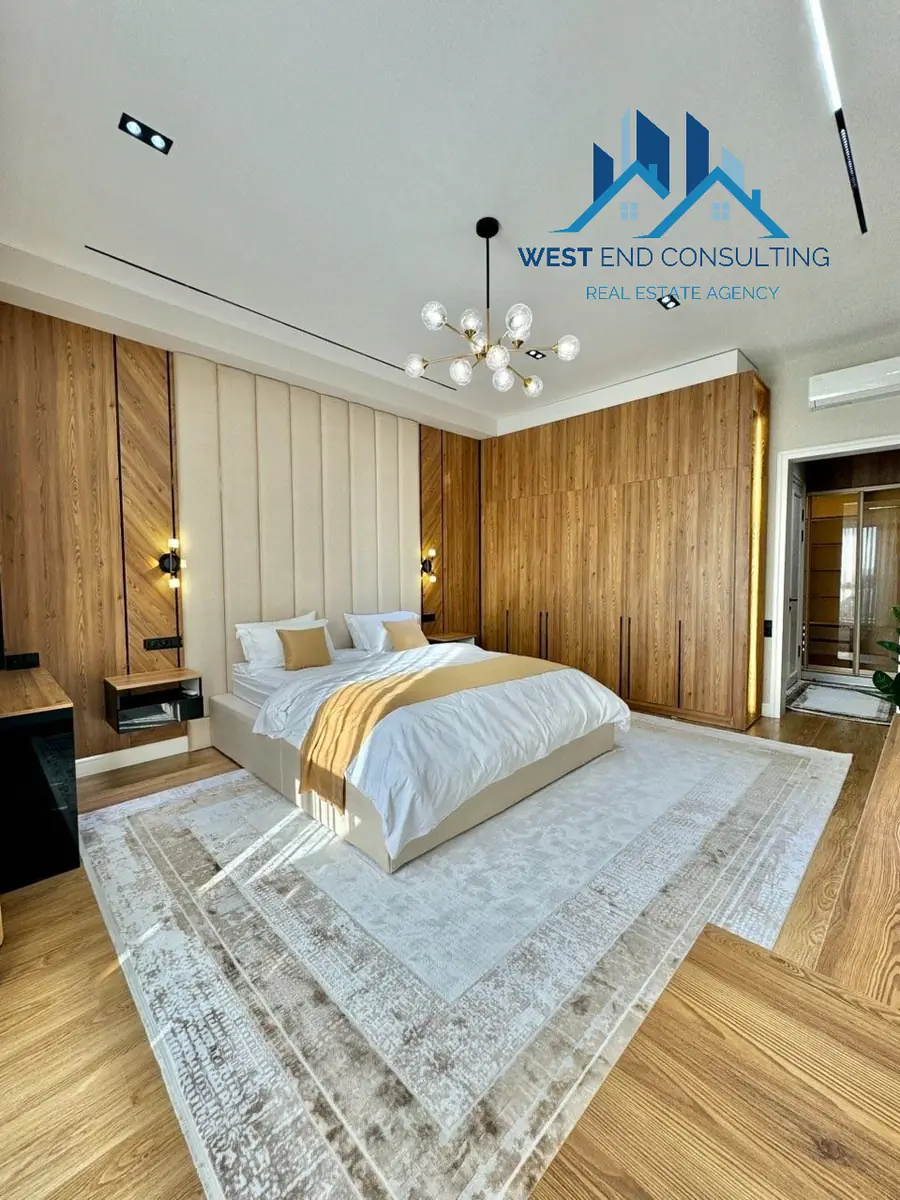 Ijaraga 4 xonali kvartira − 230 m²