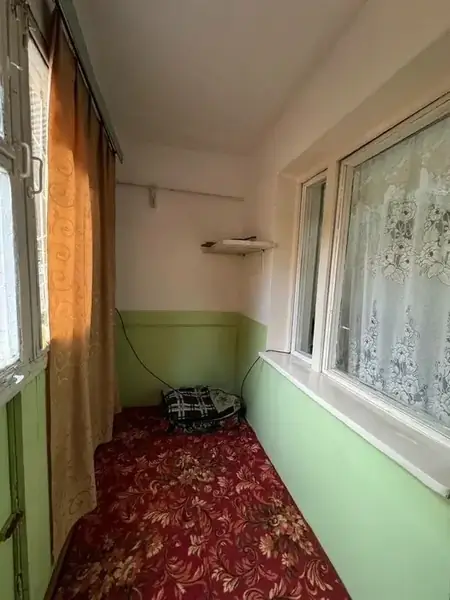 1 xonali kvartira − 35 m², 1/4 qavat