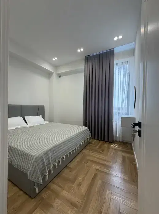 2 xonali kvartira sotiladi − 40 m²