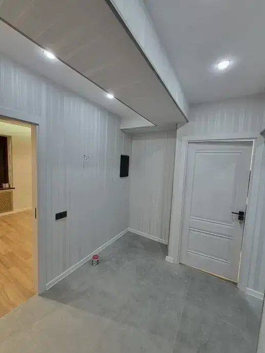 Ofis sotiladi − 90 m²