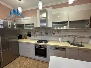Ijaraga 3 xonali kvartira − 115 m²