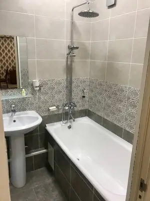 2 xonali kvartira sotiladi − 45 m²