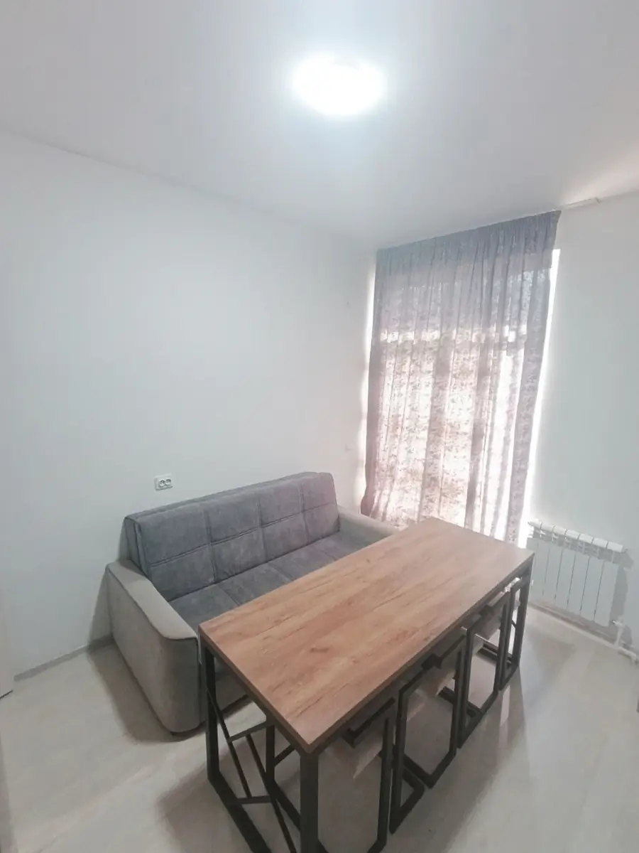 Ijaraga 1 xonali kvartira − 35 m²