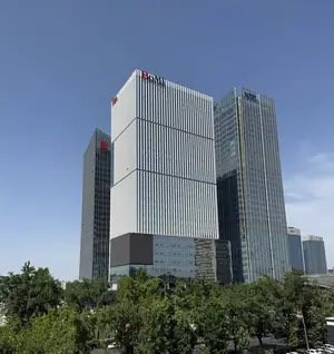Более 5 xonali kvartira sotiladi − 152 m²