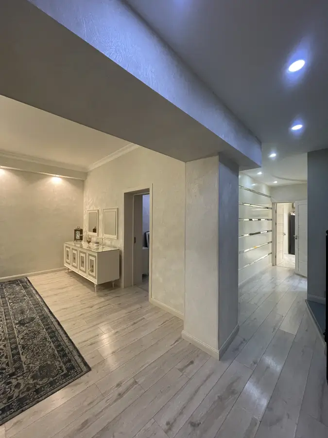 2 qavatli uy sotiladi − 178 m²