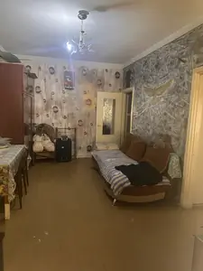1 xonali kvartira − 33 m², 1/4 qavat