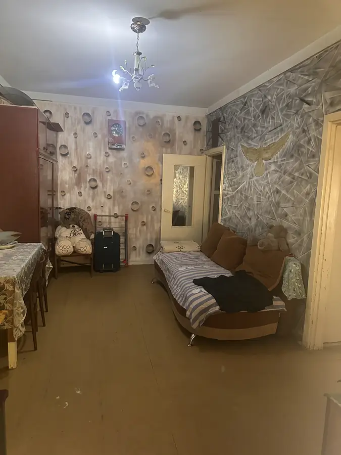 1 xonali kvartira sotiladi − 33 m²