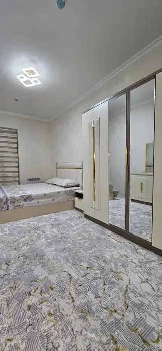 2 xonali kvartira sotiladi − 62 m²
