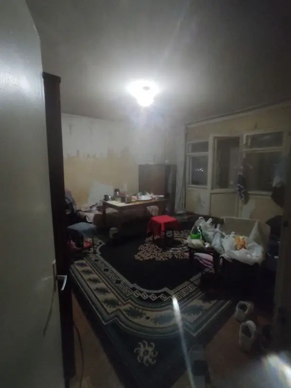 Продается 1-комнатная квартира − 41 м²