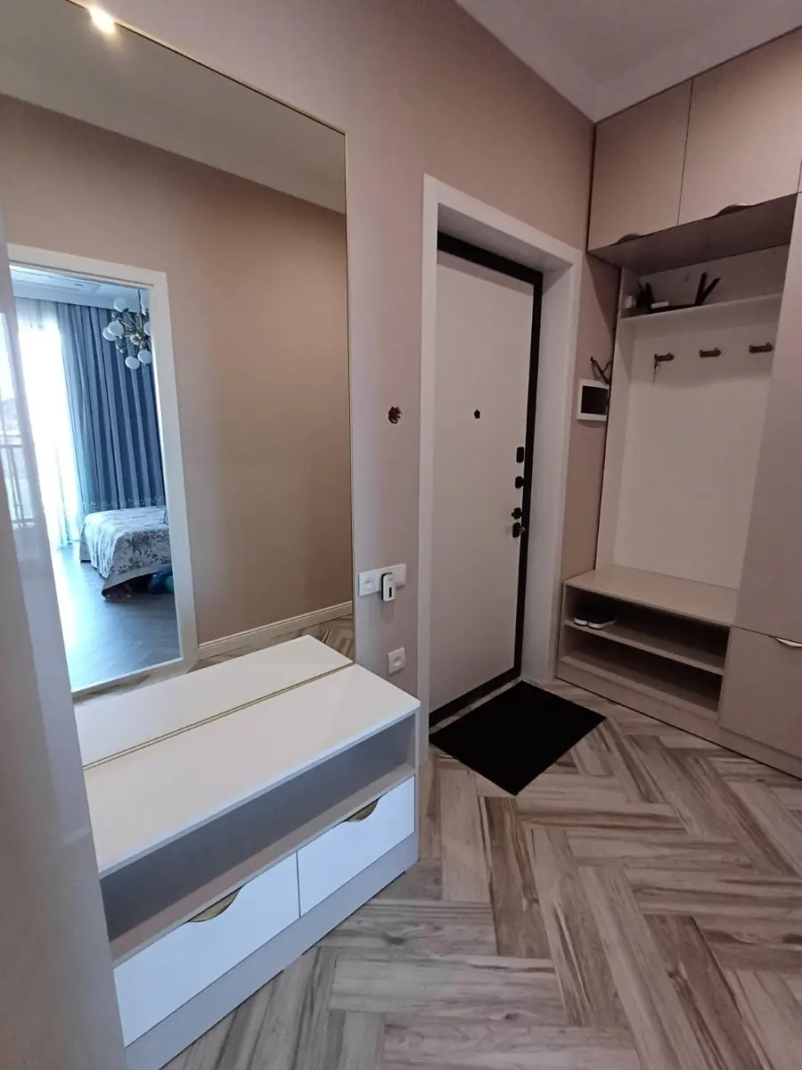 Ijaraga 1 xonali kvartira − 42 m²