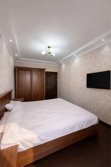 Ijaraga 3 xonali kvartira − 128 m²