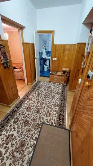 Сдается 3-комнатная квартира − 71 м²