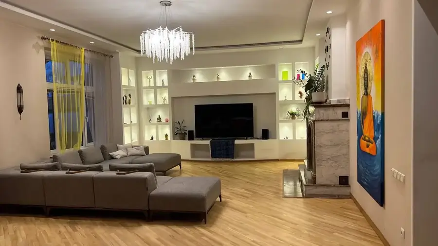 2 qavatli uy sotiladi − 350 m²