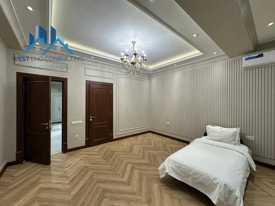 Ijaraga 3 xonali kvartira − 160 m²